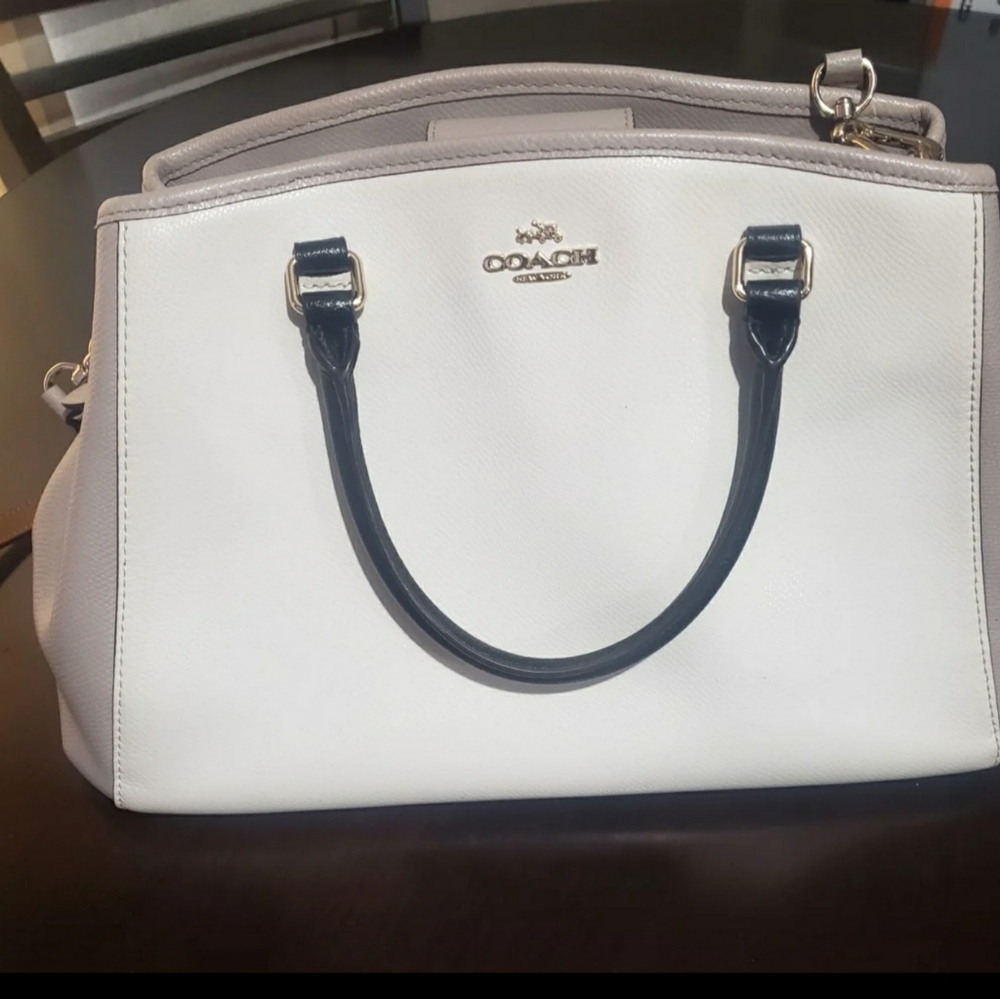 Authentic coach purse